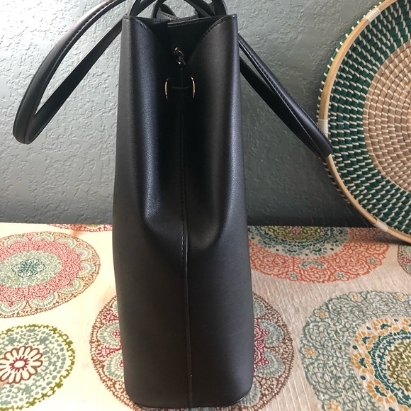 Black vegan leather tote bag - Picture 5 of 5